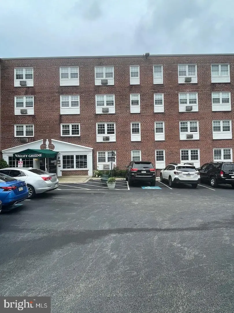 5720 Wissahickon Ave #c-17, Philadelphia, PA 19144 - #2