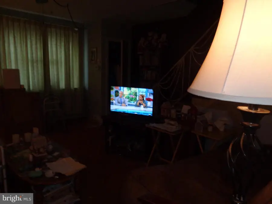 6350 Cardiff St, Philadelphia, PA 19149 - #3