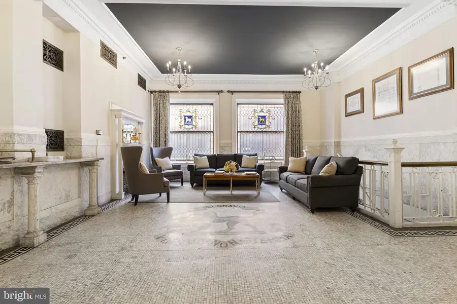 1811 Chestnut St #unit 404, Philadelphia, PA 19103 - #3