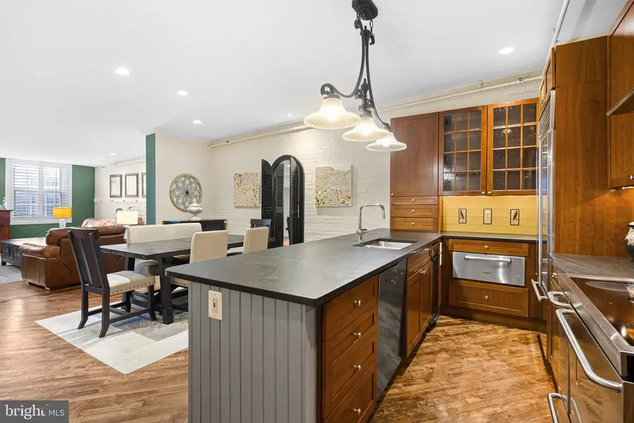 313-315 N 3rd St #5b, Philadelphia, PA 19106 - #2