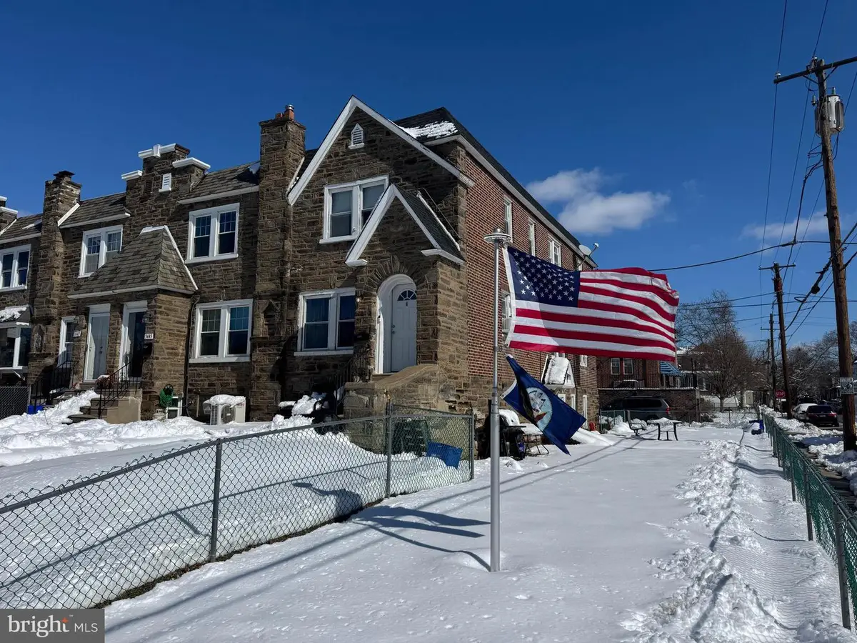 3447 Vista St, Philadelphia, PA 19136 - #1