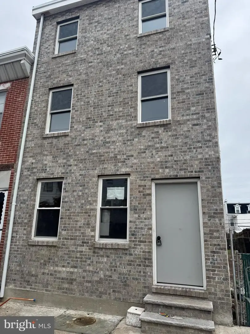 2713 Pratt St, Philadelphia, PA 19137 - #1