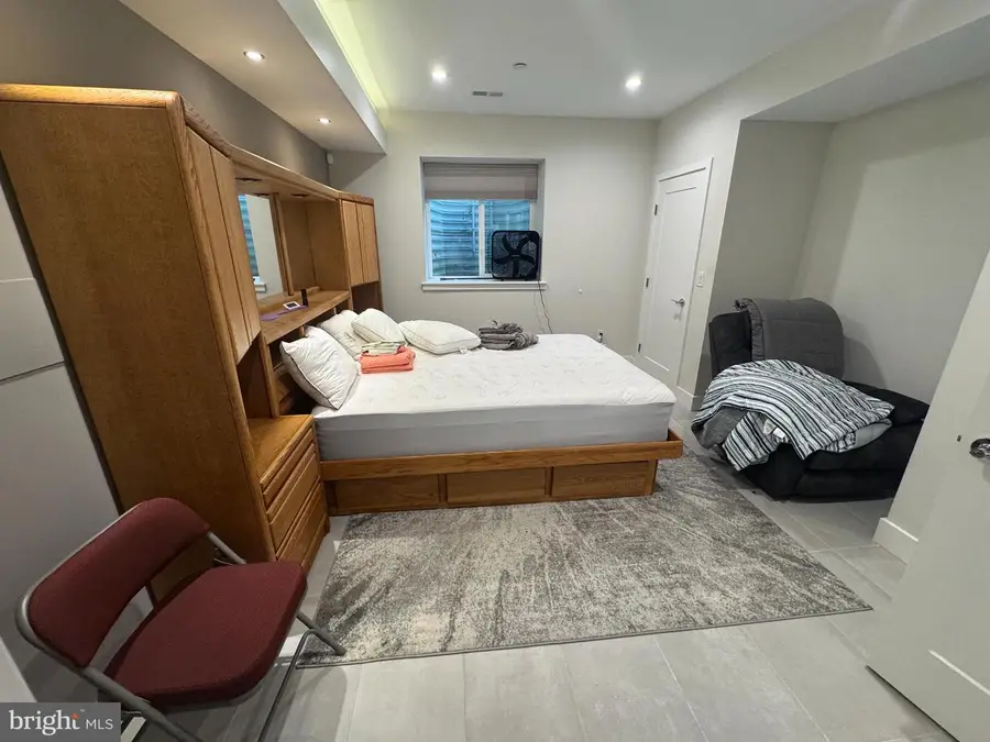 629 Diamond St #1, Philadelphia, PA 19122 - #3