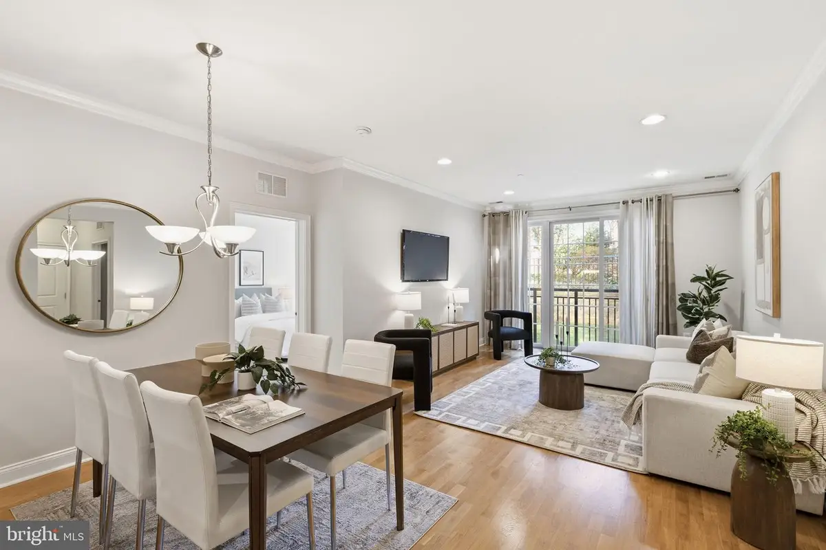 600 Commodore Ct #2604, Philadelphia, PA 19146 - #1