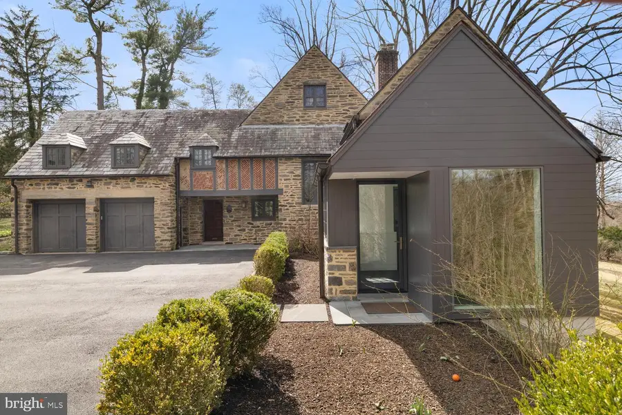 99 E Bells Mill Rd, Philadelphia, PA 19118 - #2