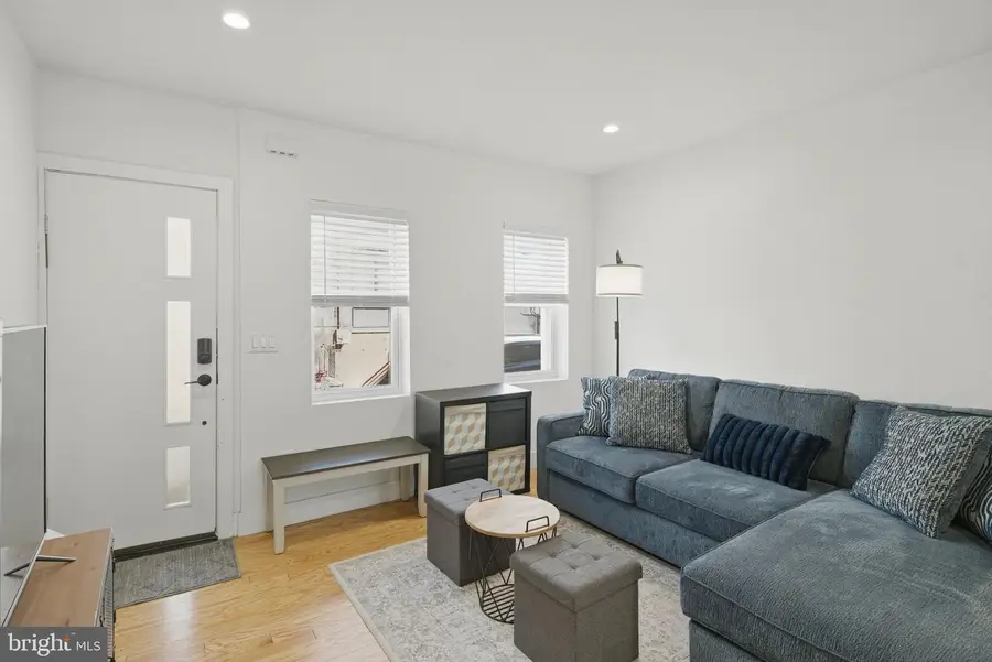 416 Cantrell St, Philadelphia, PA 19148 - #2