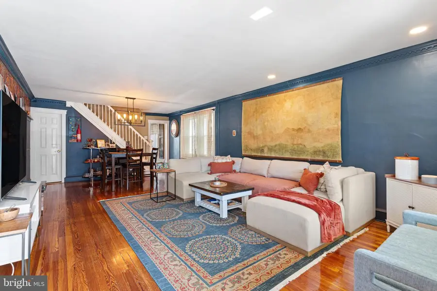 472 Markle St, Philadelphia, PA 19128 - #3