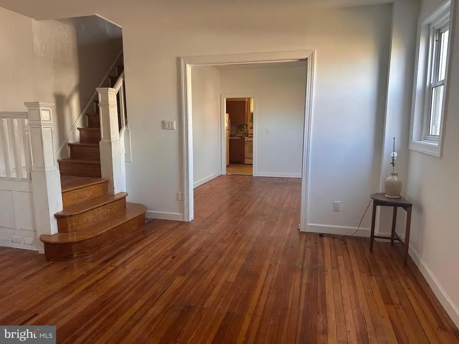 402 Walter St, Philadelphia, PA 19111 - #2