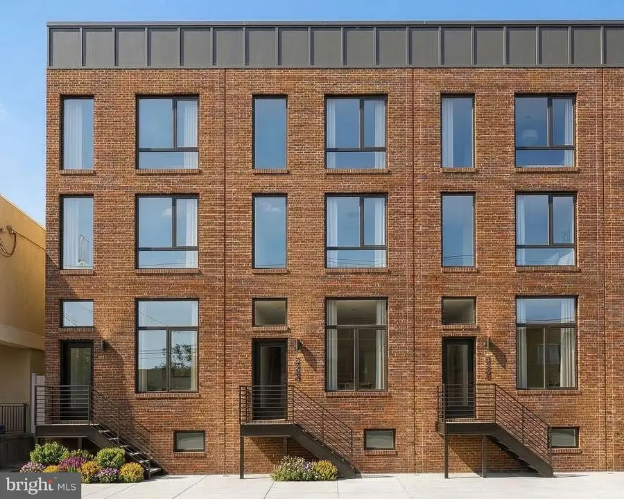 302 Winton St, Philadelphia, PA 19148 - #2