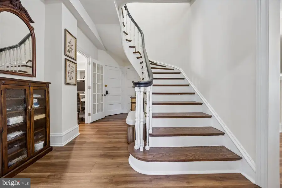 250 S 13th St #8e, Philadelphia, PA 19107 - #3