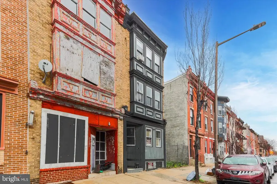 2933 W Diamond St, Philadelphia, PA 19121 - #2