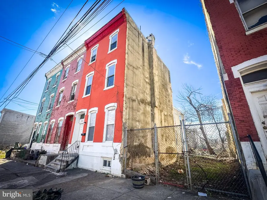 1822-24 N Van Pelt St, Philadelphia, PA 19121 - #3