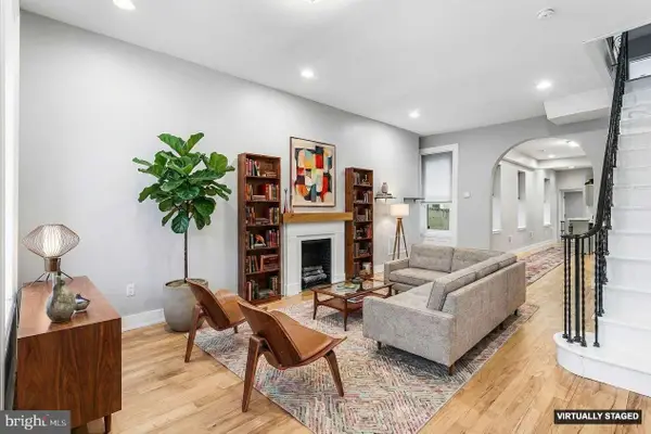 2340 W Thompson St, PHILADELPHIA, PA 19121