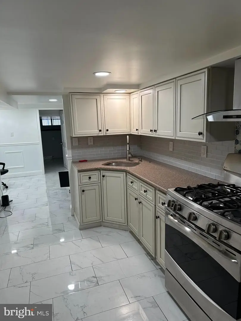 4833 D St, Philadelphia, PA 19120 - #2