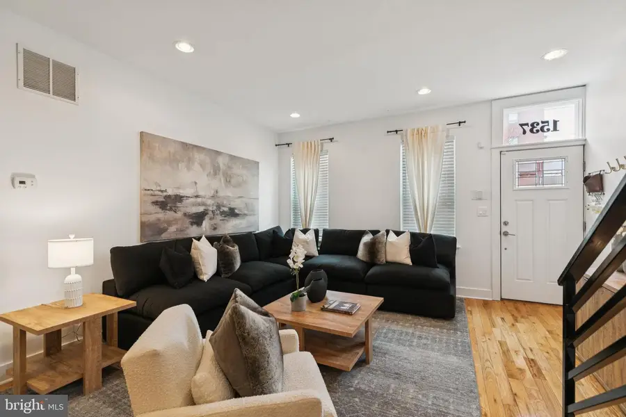 1537 Reed St, Philadelphia, PA 19146 - #3