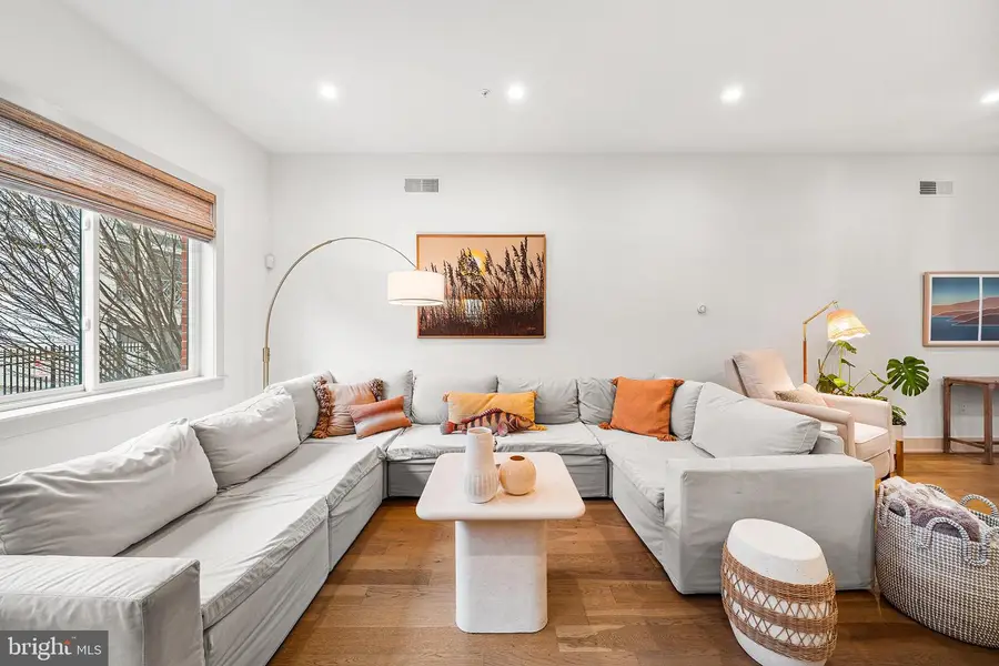 1117 Earl St, Philadelphia, PA 19125 - #3