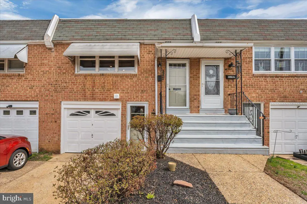 3355 S Keswick Rd, Philadelphia, PA 19114 - #1