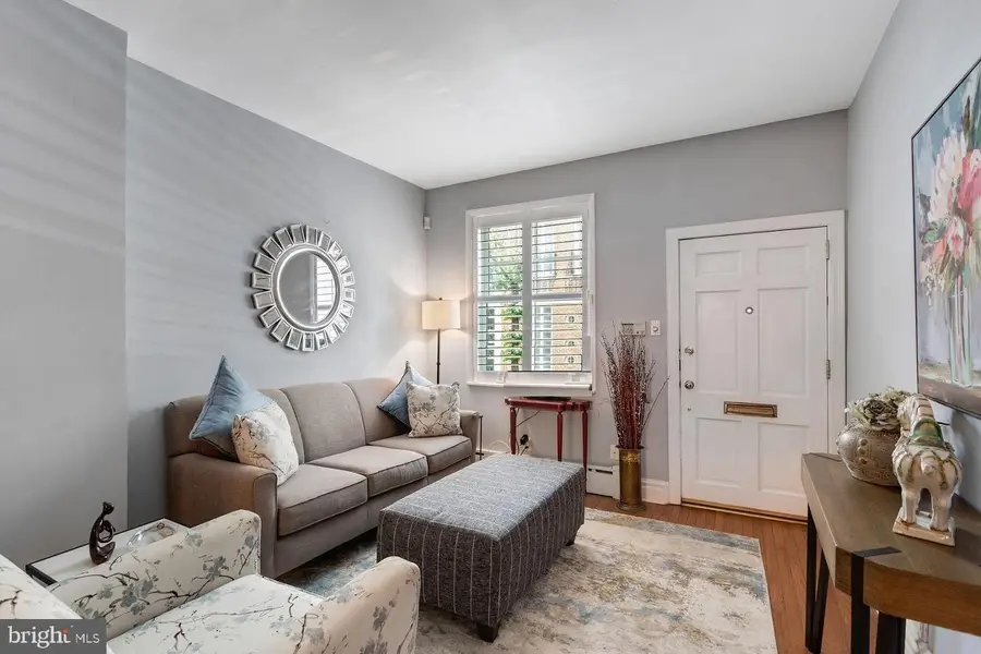 610 Pine St, Philadelphia, PA 19106 - #3