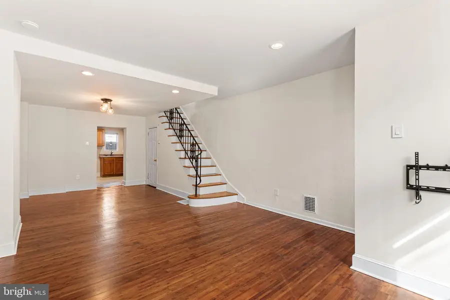 353 Winton St, Philadelphia, PA 19148 - #2