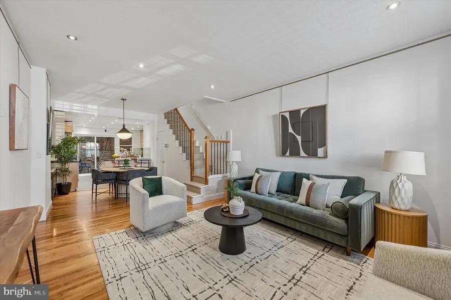 721 S 3rd St, Philadelphia, PA 19147 - #2