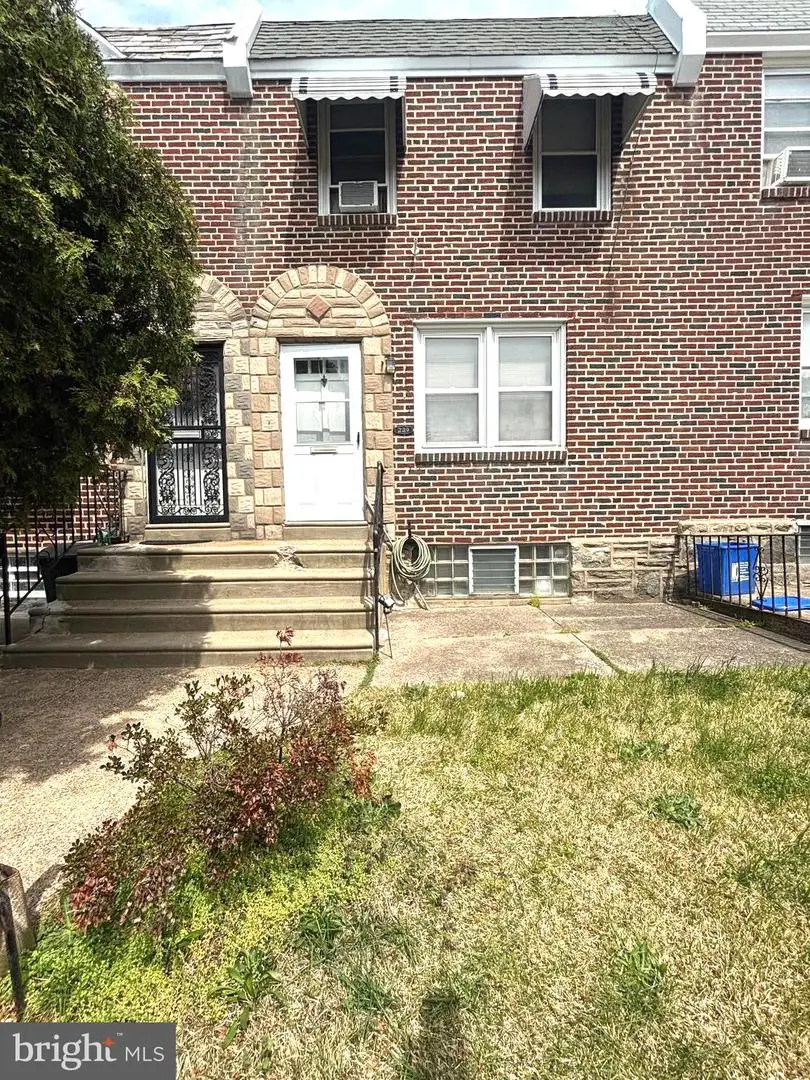 229 Stearly St, Philadelphia, PA 19111 - #1