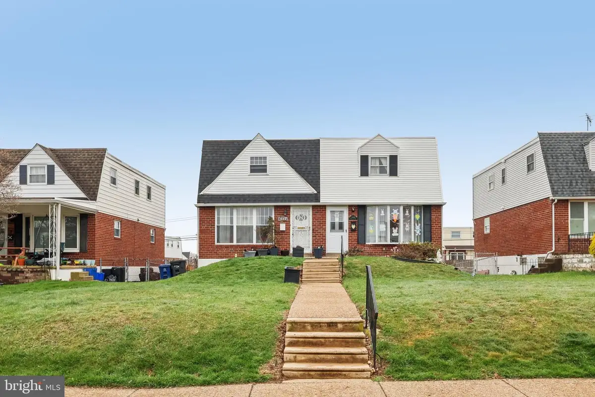 3442 Holyoke Rd, Philadelphia, PA 19114 - #1