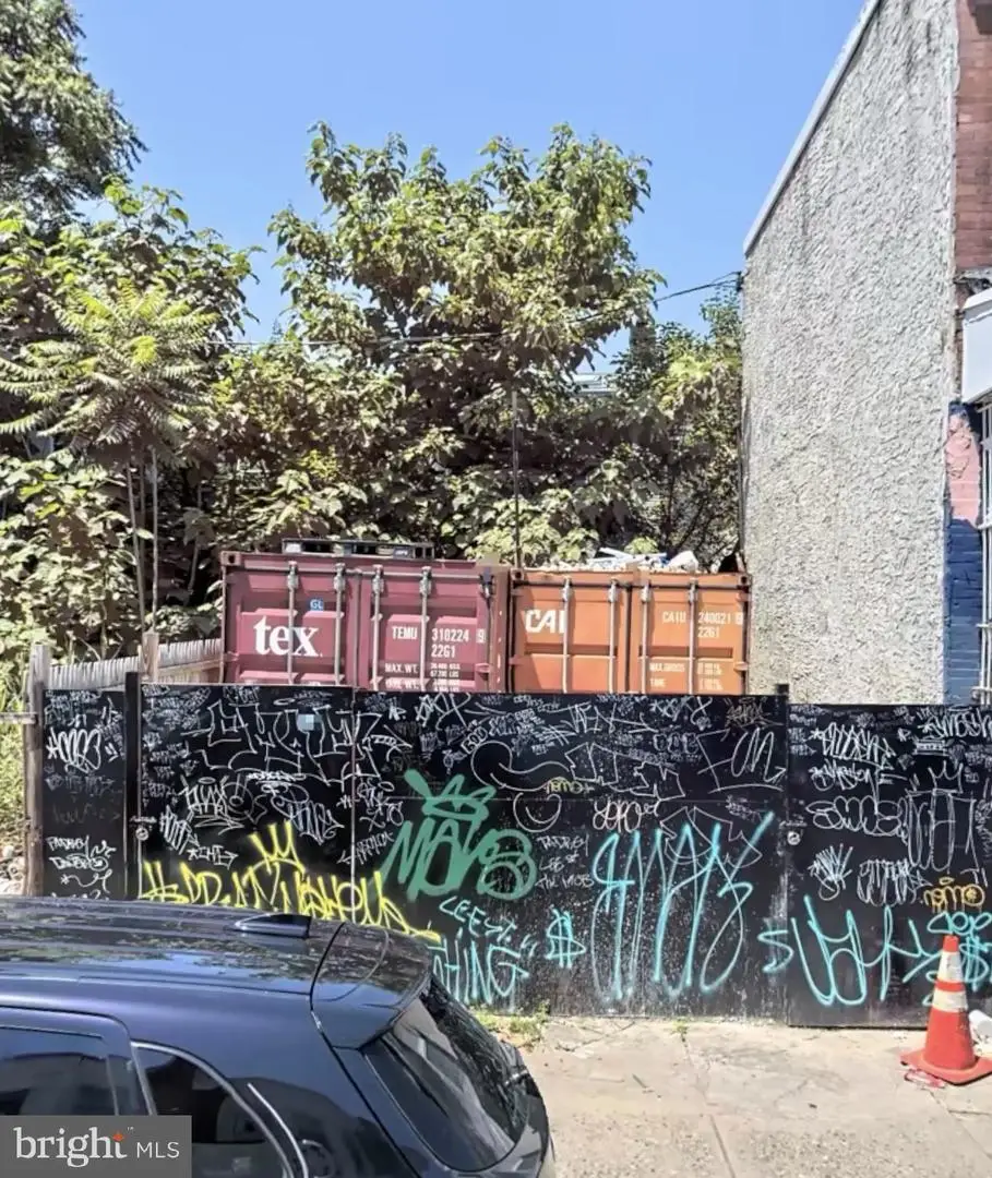 3066 N Lee St, Philadelphia, PA 19134 - #1