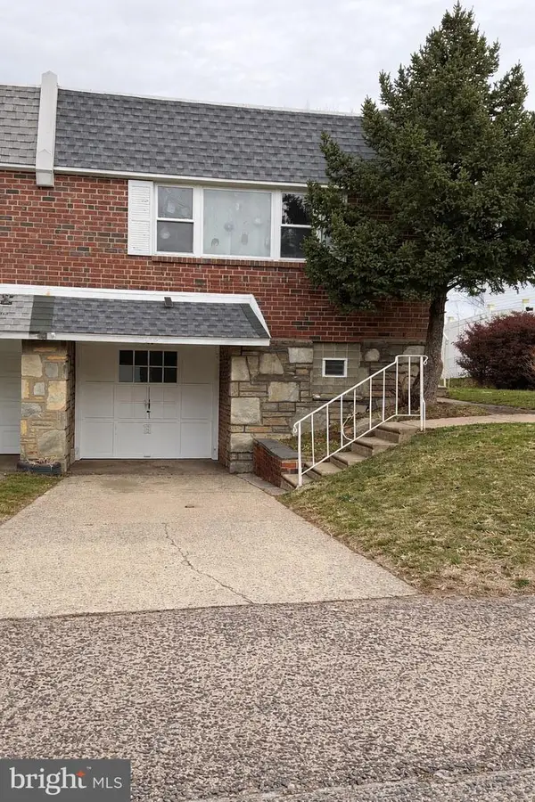 419 Rennard St, PHILADELPHIA, PA 19116