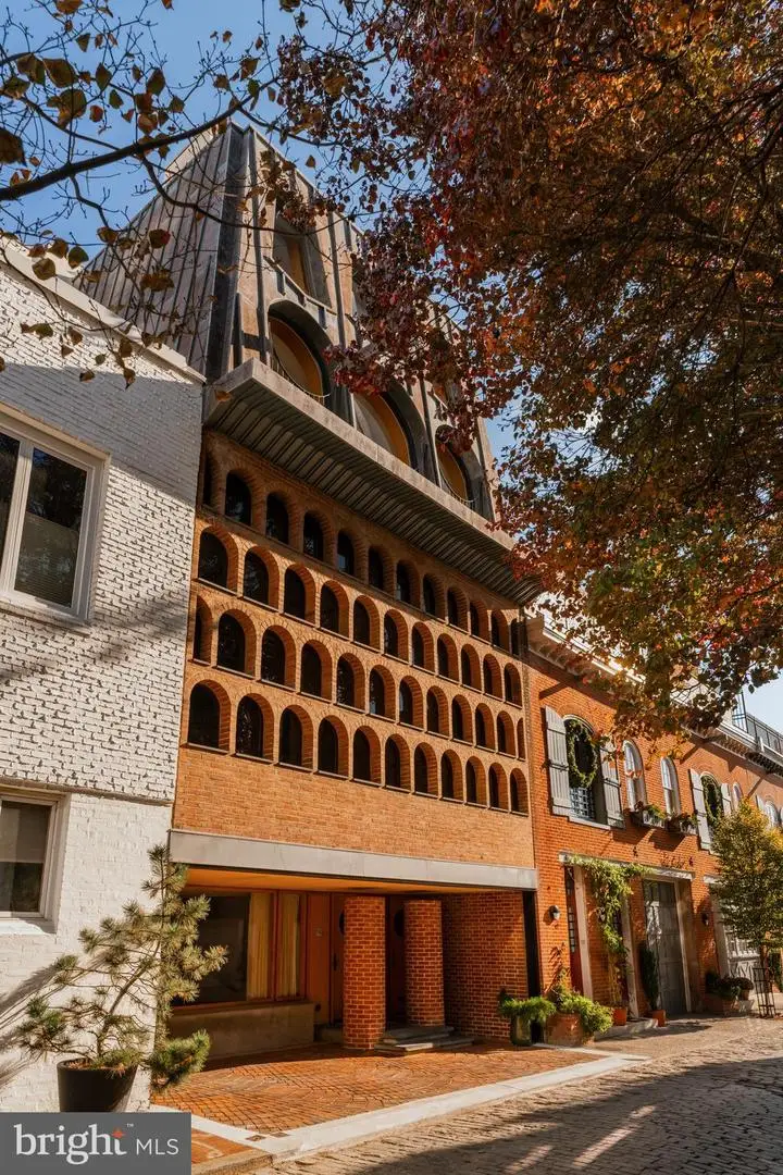 307 S Chadwick St, Philadelphia, PA 19103 - #3