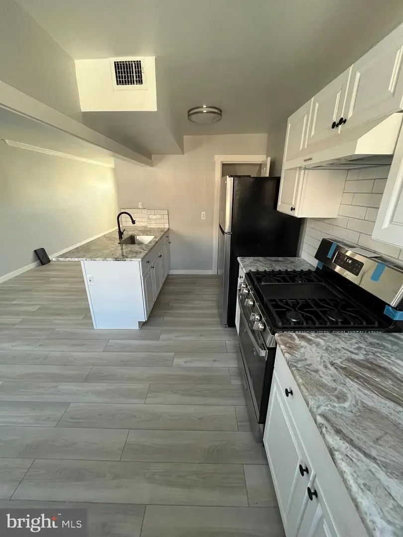 6853 Sylvester St, Philadelphia, PA 19149 - #3