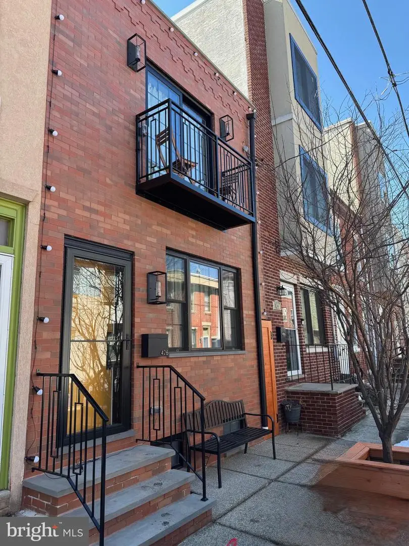 426 Cross St, Philadelphia, PA 19147 - #1