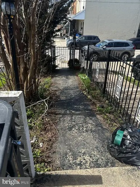 867 N Fallon St, Philadelphia, PA 19139 - #2