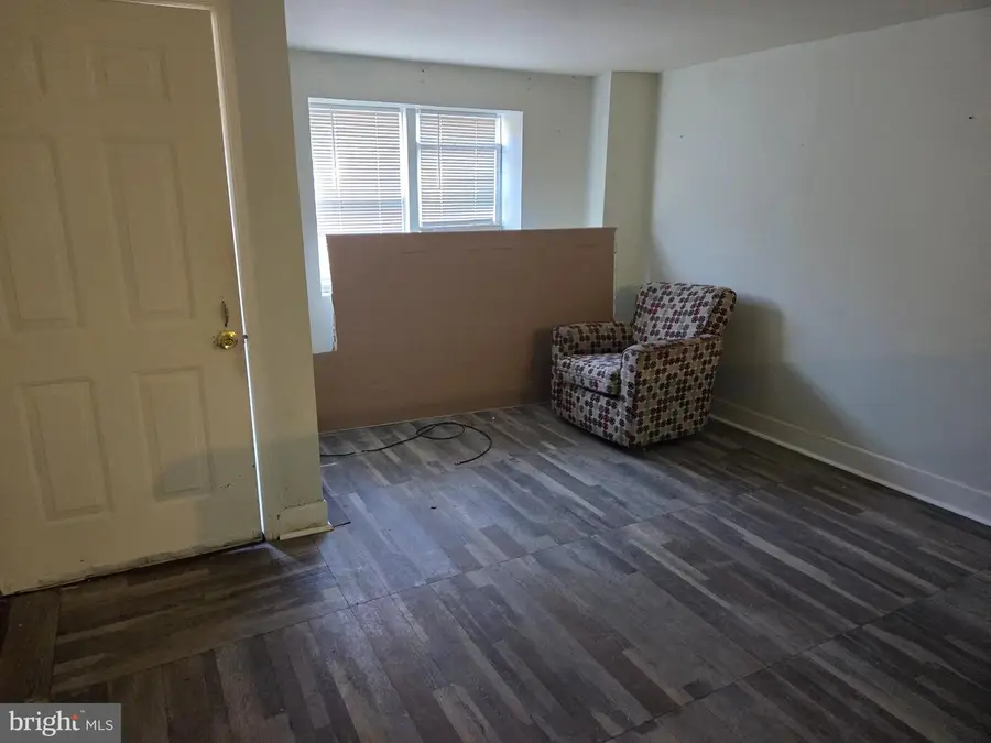 2037 Napfle St, Philadelphia, PA 19152 - #2
