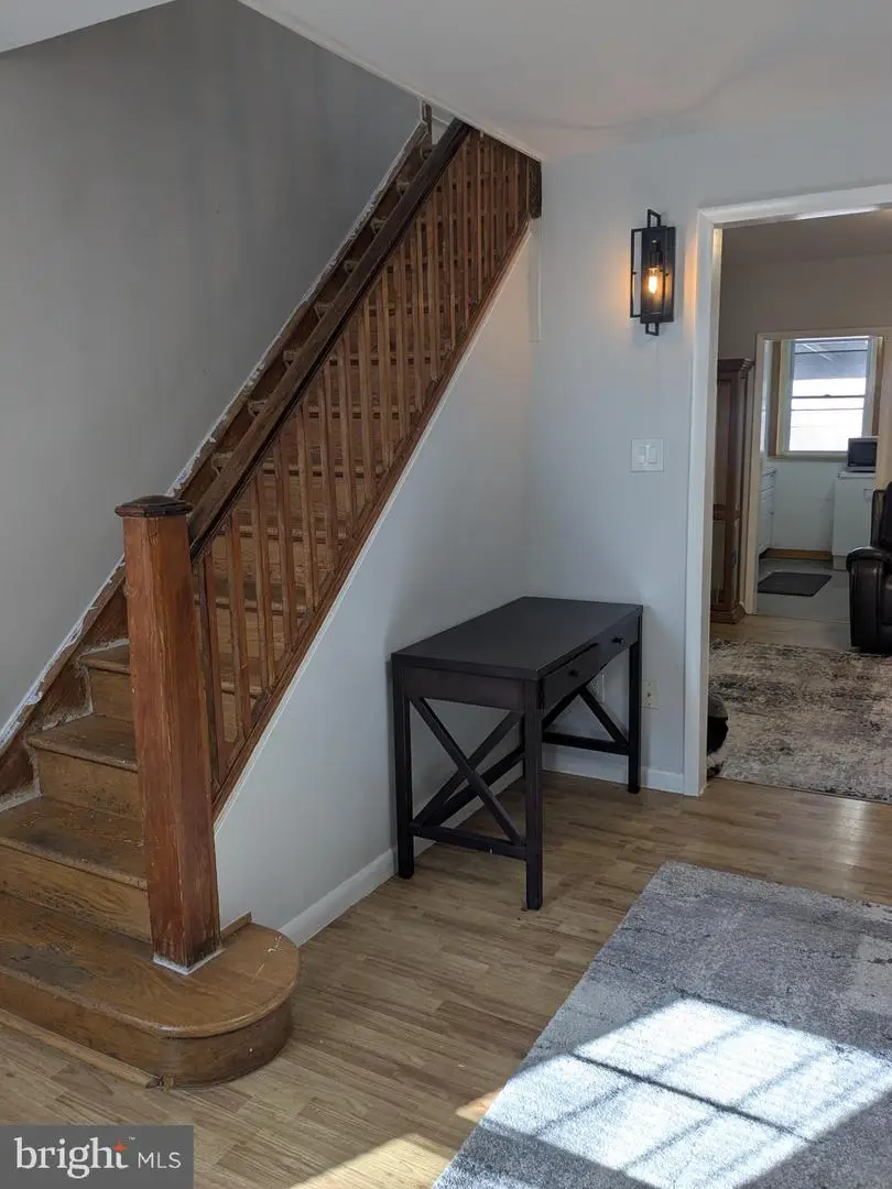 317 Saint Vincent St, Philadelphia, PA 19111 - #3