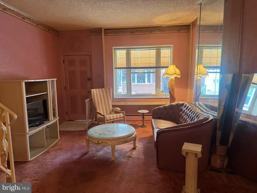 1245 Fitzgerald St, Philadelphia, PA 19148 - #3