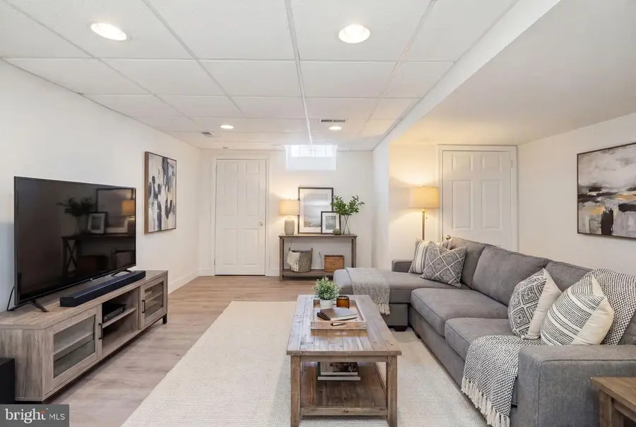 455 Fairmount Ave, Philadelphia, PA 19123 - #3