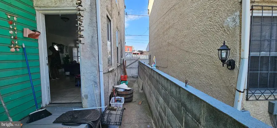 4535 Hedge St, Philadelphia, PA 19124 - #3