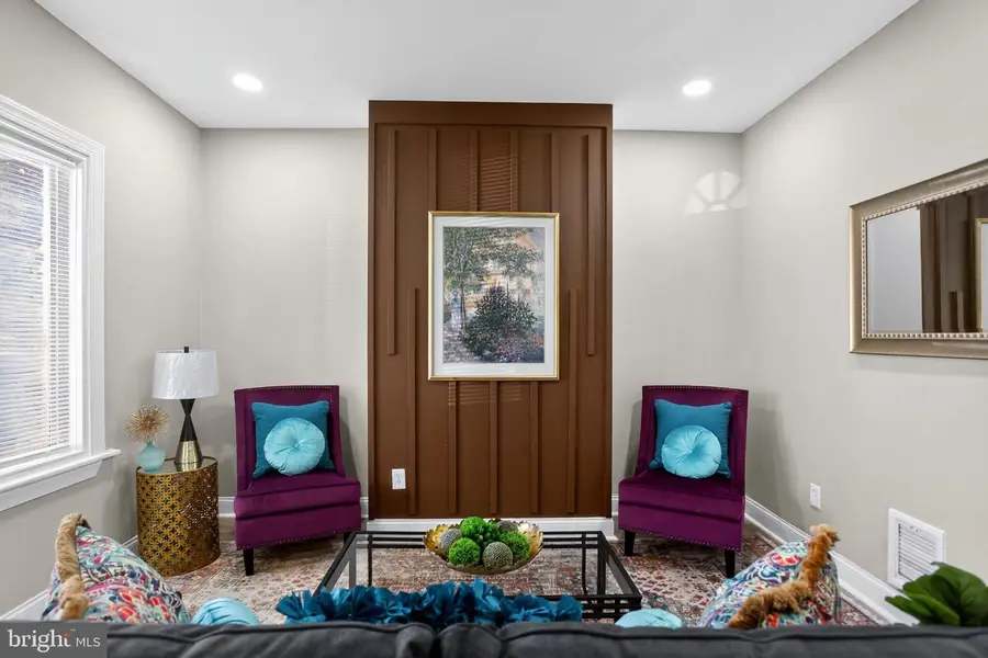 508 W King St, Philadelphia, PA 19144 - #3