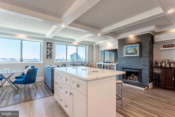 200-10 Lombard St #709, PHILADELPHIA, PA 19147