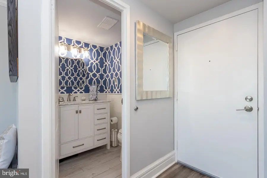 200-10 Lombard St #709, Philadelphia, PA 19147 - #3