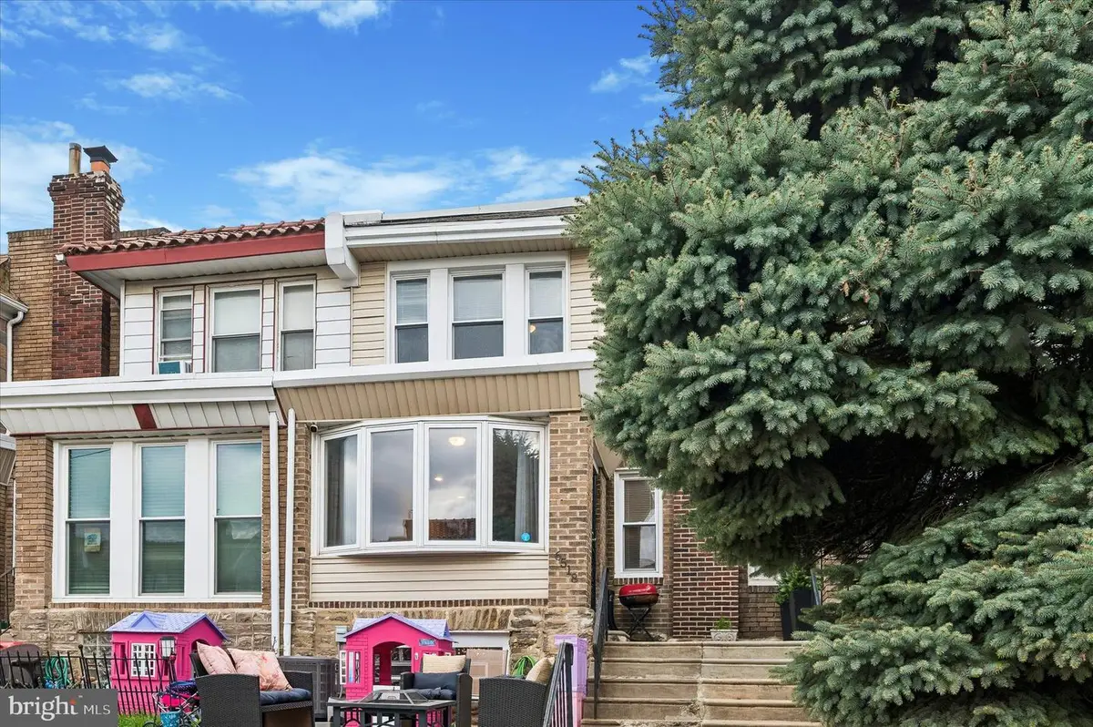 6518 N Bouvier St, Philadelphia, PA 19126 - #1