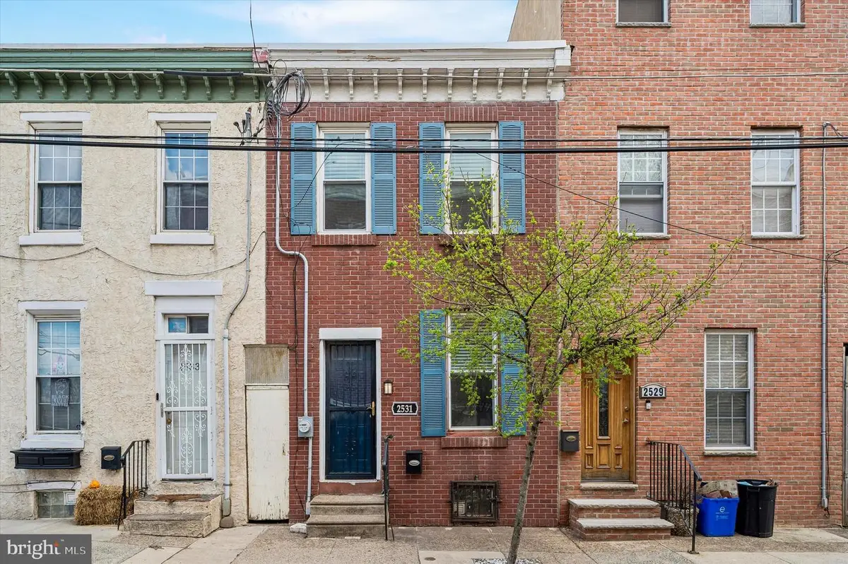 2531 Webb St, Philadelphia, PA 19125 - #1