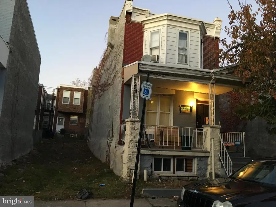 6017 Delancey St, Philadelphia, PA 19143 - #2