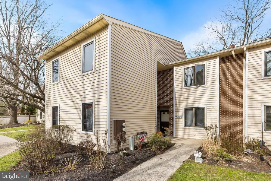 9019 Ayrdale Cres #48a, Philadelphia, PA 19128 - #2