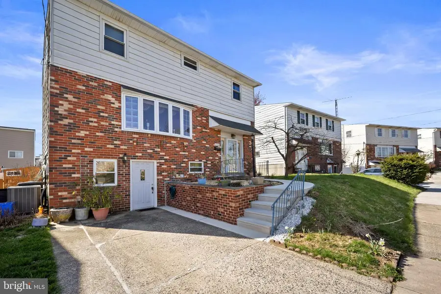 1966 King Arthur Rd, Philadelphia, PA 19116 - #2