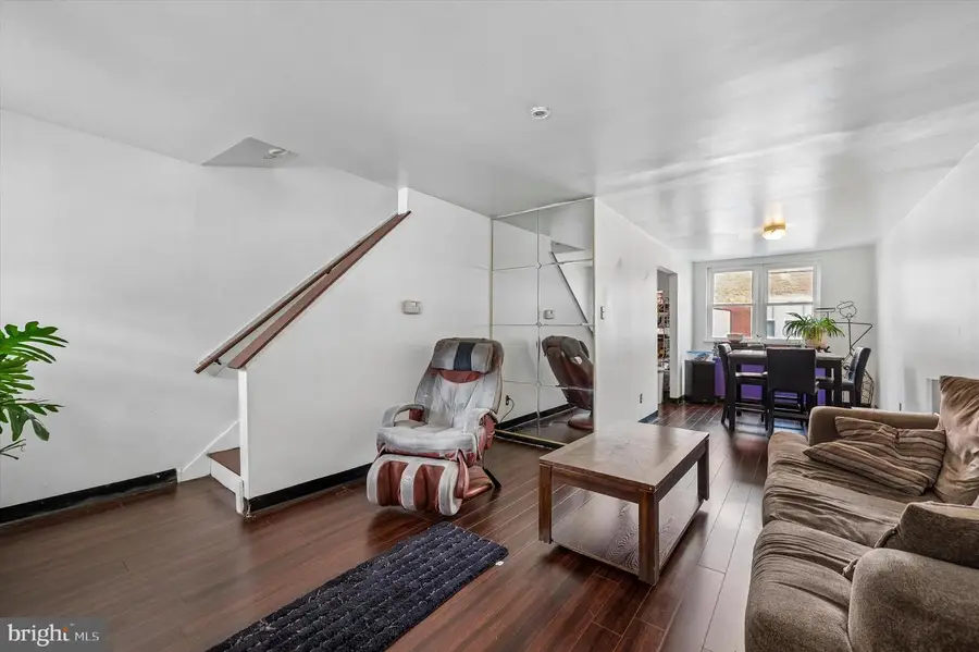 3314 N Bailey St, Philadelphia, PA 19129 - #2