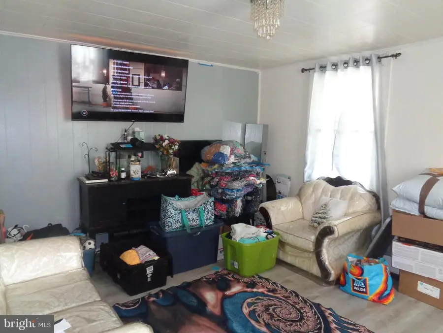 4438 Leiper St, Philadelphia, PA 19124 - #2