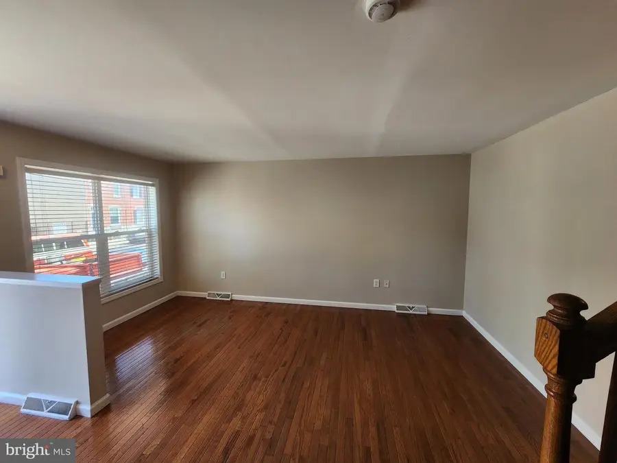 1120 E Susquehanna Ave #a, Philadelphia, PA 19125 - #2