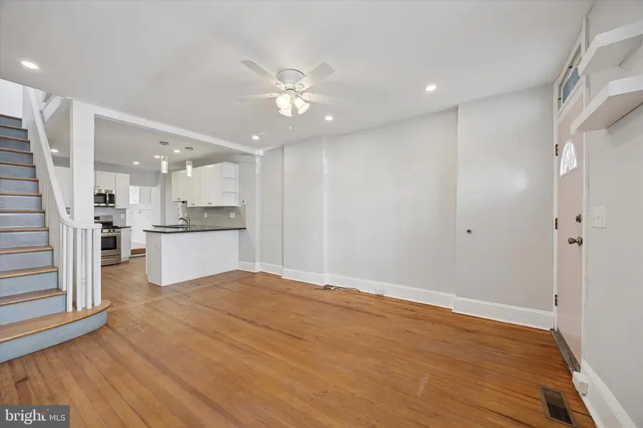 135 East St, Philadelphia, PA 19127 - #3