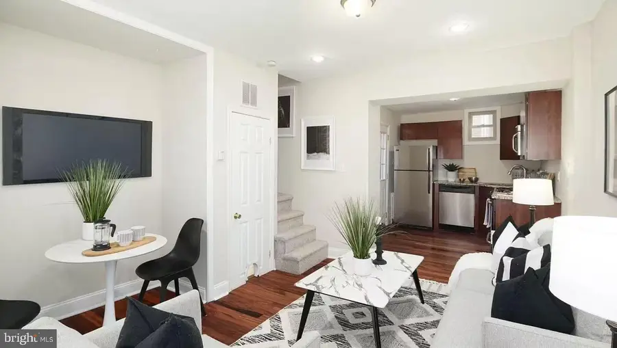 525 Fitzwater #3, Philadelphia, PA 19147 - #3